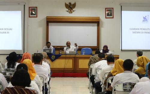 LUARAN PENELITIAN DAN PENGABDIAN MEMPUNYAI IMPLIKASI TERHADAP PENILAIAN KINERJA UNY