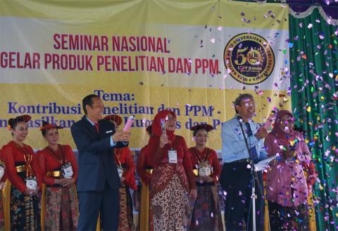 pembukaan seminar nasional 2014